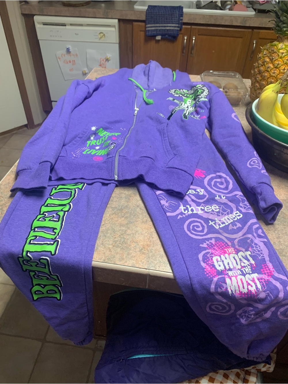 Beetlejuice Outfit